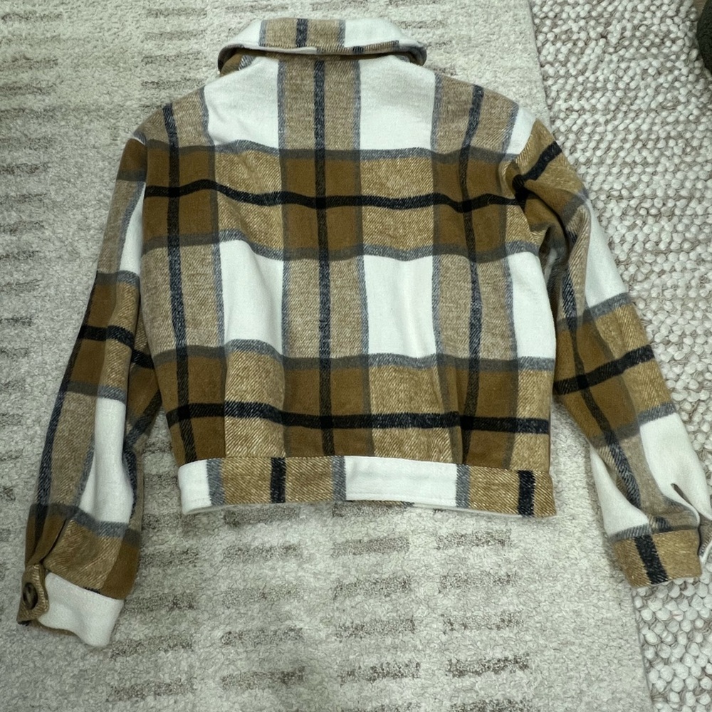 Style Rack Checkered Button-Up Shirt - Picture 2 of 3
